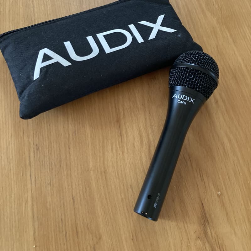 Audix OM6 Dynamic Vocal Microphone Black - used Microphone  Dynamic    Vocal