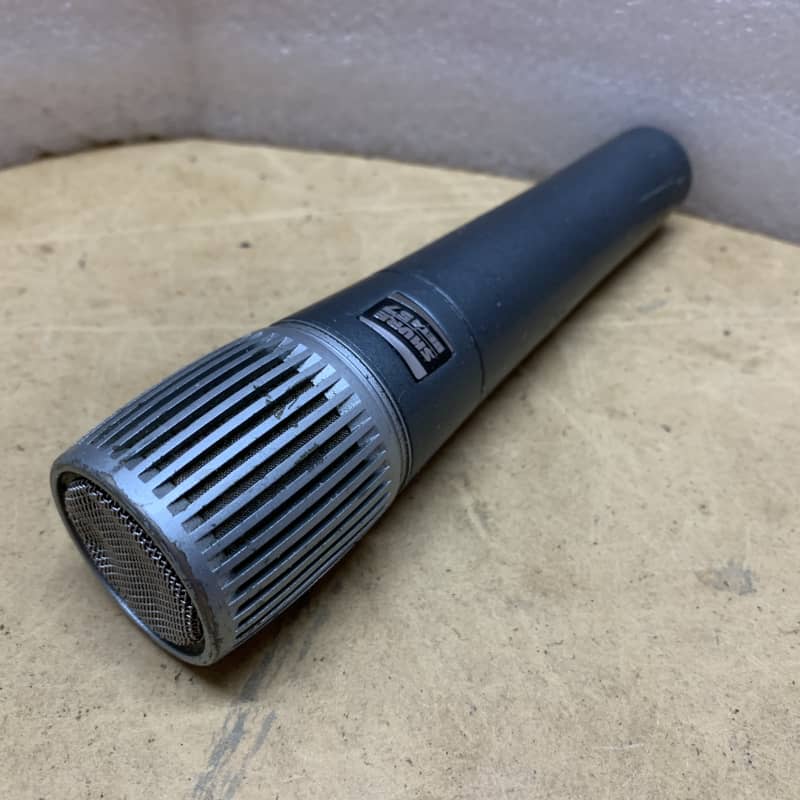 1990s Shure BETA 57 Supercardioid Dynamic Microphone Black – used Microphone Supercardioid Dynamic    Vocal