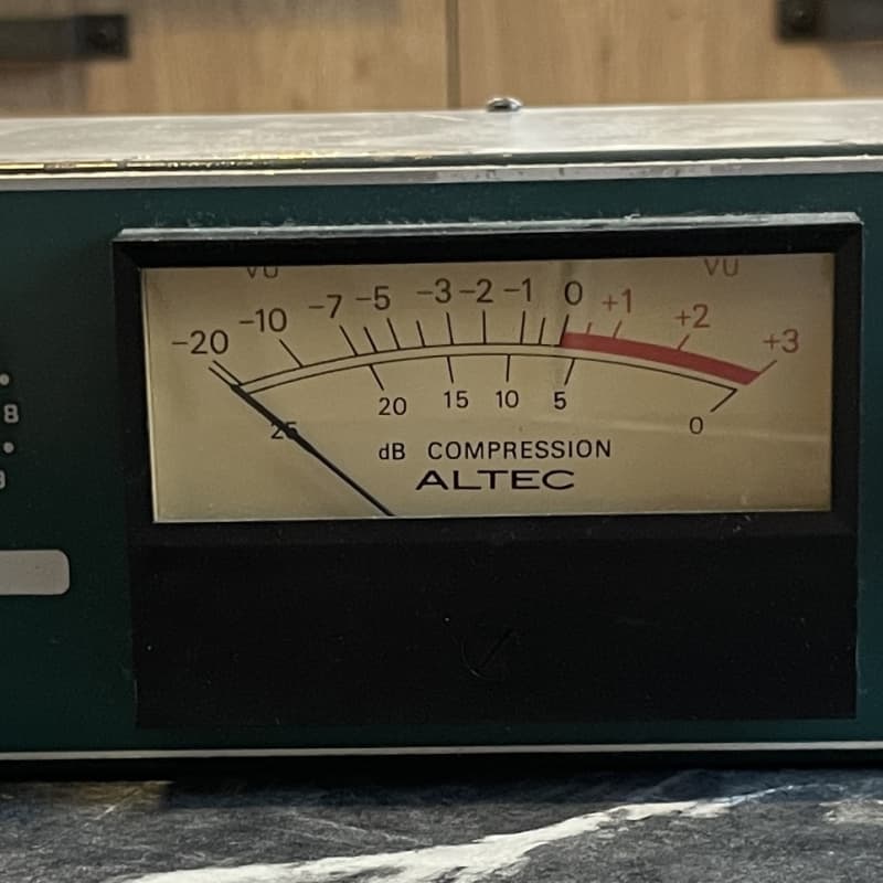 1970 Altec 1612A AZZURRO/VERDE – used Microphone