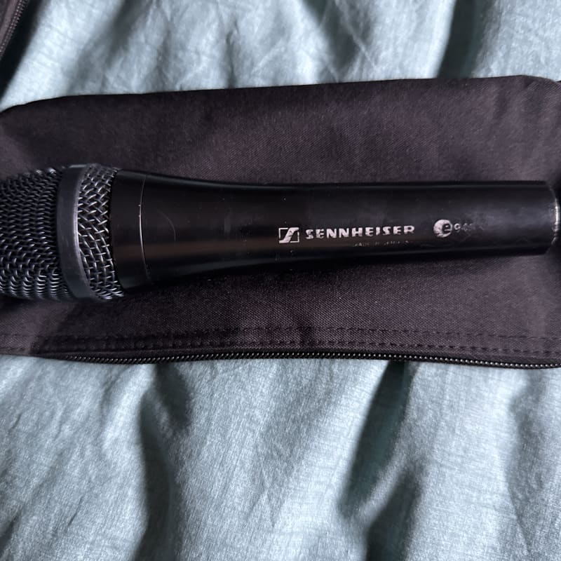 2003 - Present Sennheiser e945 Handheld Supercardioid Dynamic ... - used Microphone  Dynamic