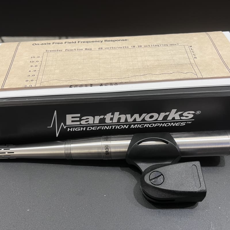 2010s Earthworks SR30 Cardioid Condenser Microphone Silver - used Microphone