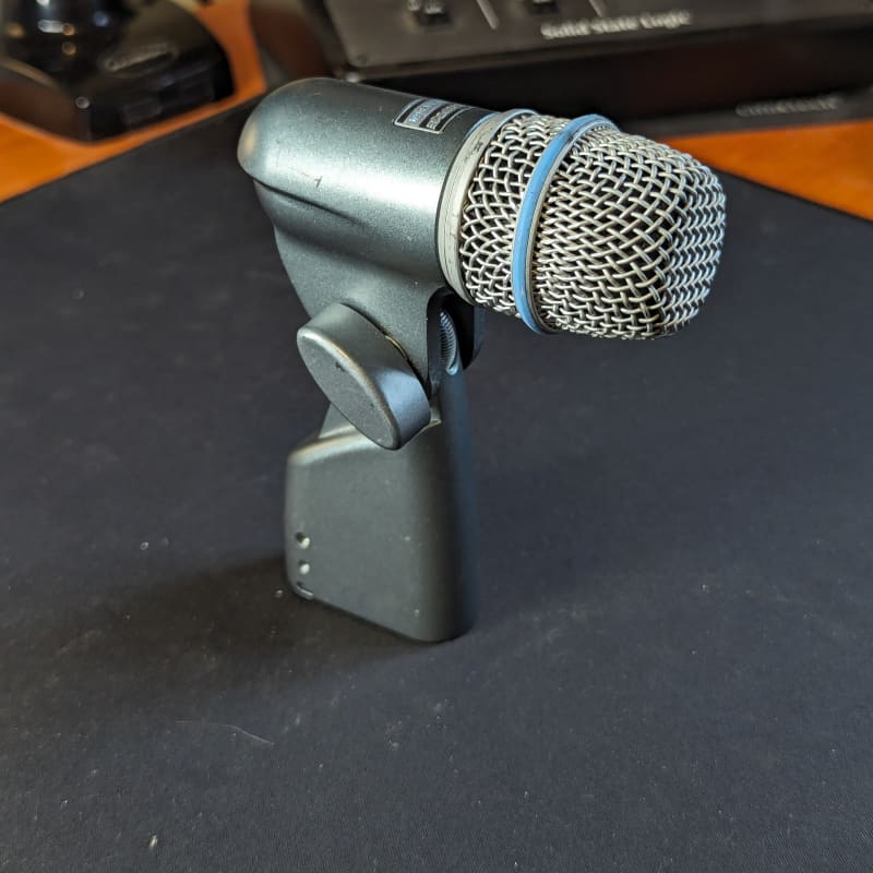 2002 - Present Shure BETA 56A Supercardioid Dynamic Microphone... - used Microphone  Dynamic