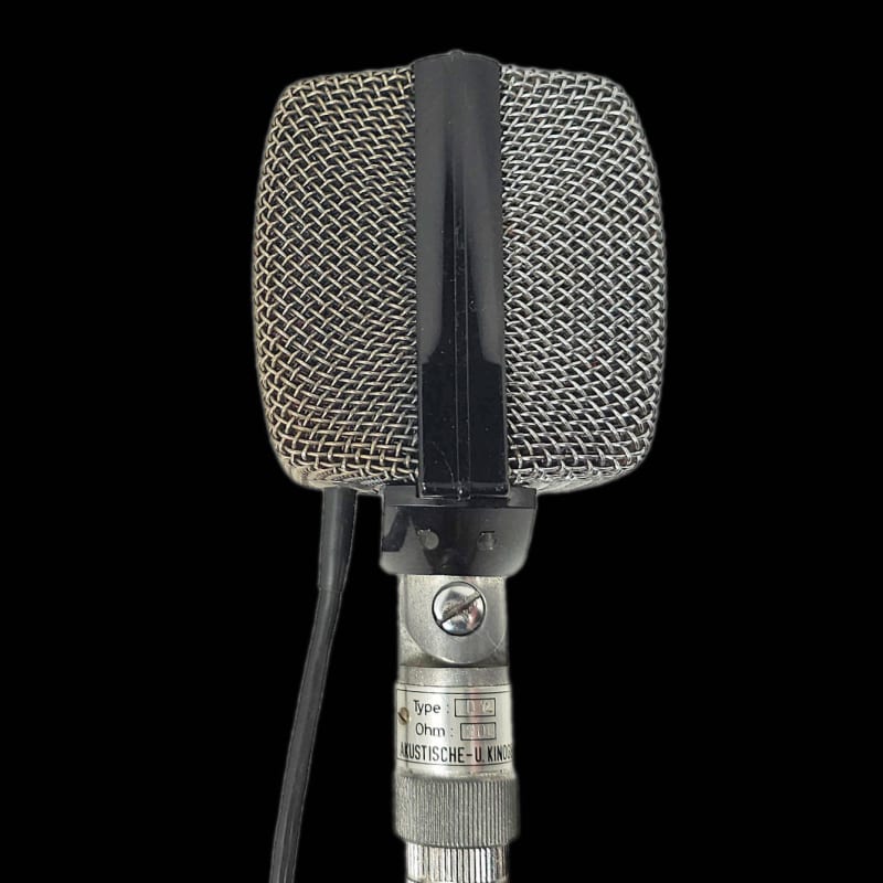 1950s – 1960s AKG D12 Cardioid Dynamic Microphone Silver / Black – used Microphone  Dynamic