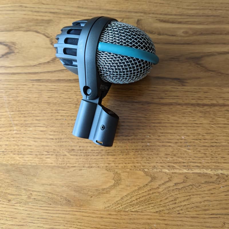 2010s AKG D112 MKII Cardioid Dynamic Bass Drum Microphone Gray - used Microphone  Dynamic Cardioid  Drum Microphone