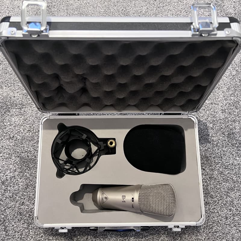 2001 - Present Behringer B-1 Large Diaphragm Cardioid Condense... - used Microphone   Cardioid