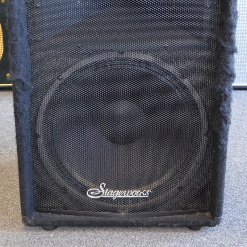 Stageworks VP-15 1 15 PA Cab 8 Ohms Used Black - used    Stage