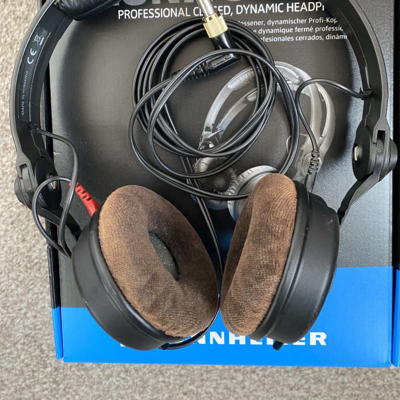 2019 Sennheiser HD 25 Pro Headphones Black – used       headphones