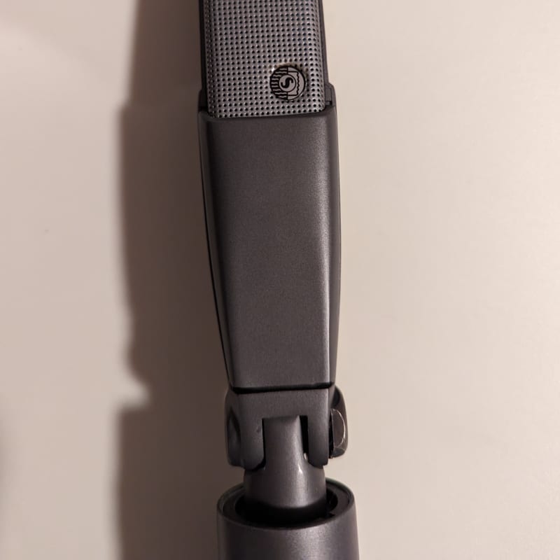 Between 1952 and 1982 Shure 300 Grey/Silver - used       Ribbon