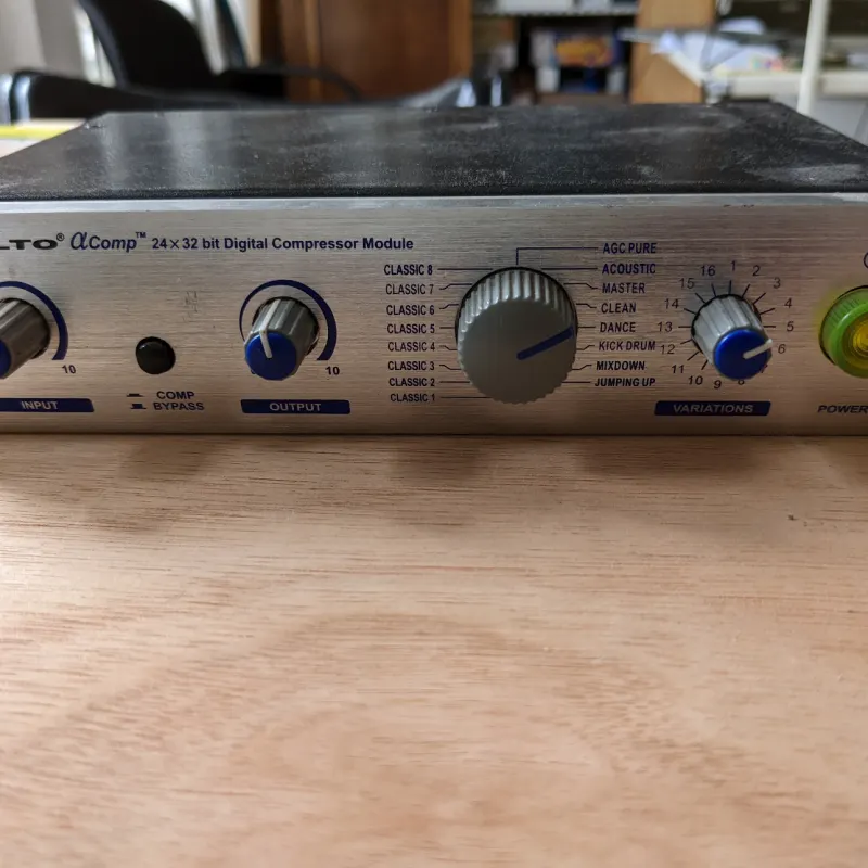 2006 Alto Professional Alphacomp 24 x 32 Bit Digital Compresso... - used       Professional