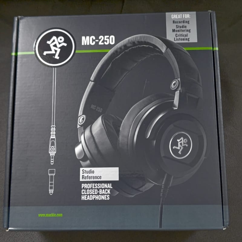 2019 - 2021 Mackie MC-250 Closed-Back Monitor Headphones Black - new      Monitoring Headphones headphones