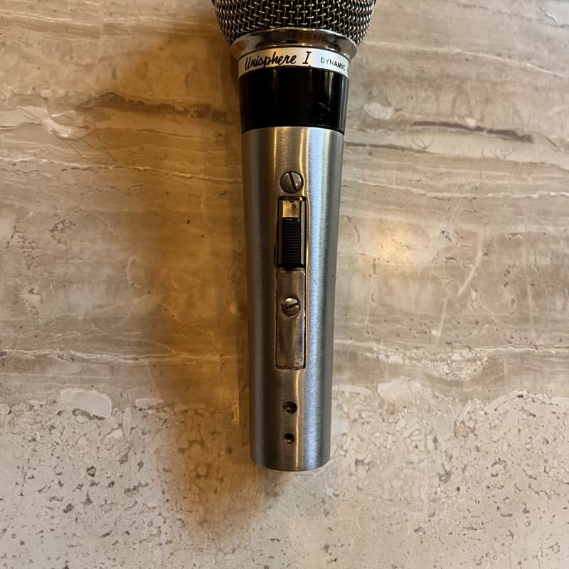 1984 – Present Shure 565SD Switchable Cardioid Dynamic Microph… – used Microphone  Dynamic Cardioid