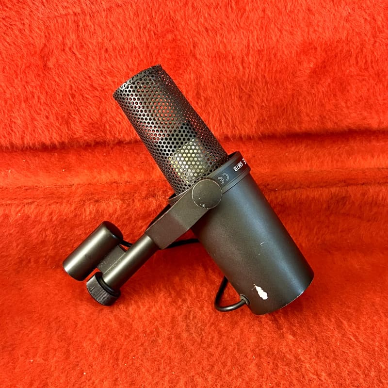 Shure SM7-B dynamic microphone Black – used Microphone  Dynamic