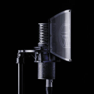 Aston Black Spirit Condenser Microphone Bundle with Swiftshield Pop Filter - Image 5