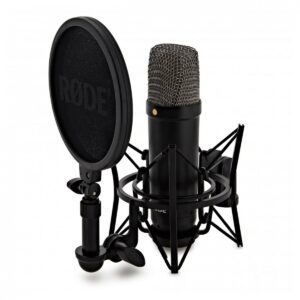 Rode NT1 Signature with Focusrite Scarlett Solo (3rd Gen)